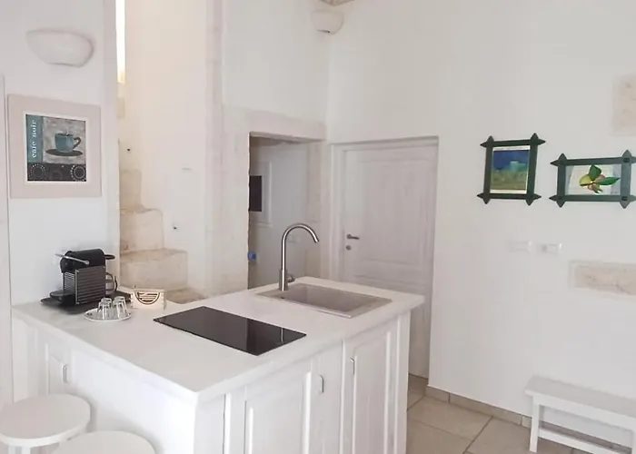 Casamareluna 오스투니